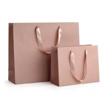 Gift bag pink Medium